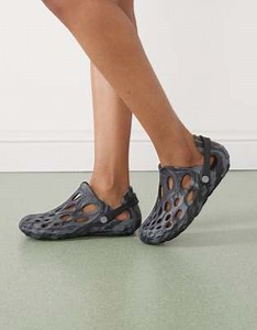 Merrell Hydro Moc sandals in black | ASOS