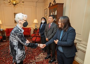 Myanmar shadow foreign minister meets US deputy secretary of state | Coconuts