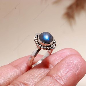 Blue Flash Labradorite Ring: 925 Sterling Silver Boho Jewelry