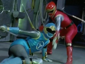 You picked the wrong Green Ranger to mess with! 💚⚡️ #PowerRangers #NinjaStorm 🌪 #PowerMonth DAY 1️⃣1️⃣ #28DaysOfMorphin | Morphin' Legacy