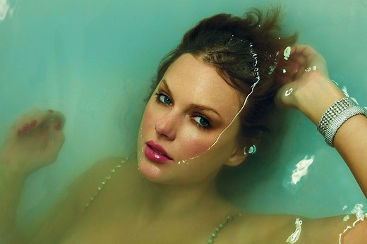 Taylor Swift Streams Rise in Anticipation of Recently Announced ‘The Life of a Showgirl’