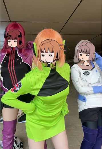 ベイルアウト〜!!WT女子併せでした😍🩷 小南▶︎@えり 那須▶︎@さきいか #ワールドトリガーコスプレ #ワートリコスプレ #アコスタみのおキューズモール