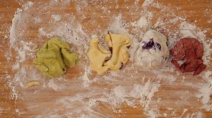 Picking Dough Wood Table Top View 库存影片视频（100% 免版税）10491575 | Shutterstock