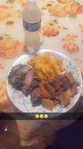 Roast, Macaroni, Turnip Greens with Cabbage 🤤🤤🤤 | Deundra Lovingood
