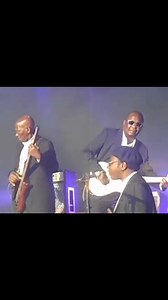 134K views · 5.6K reactions | Retro : La chanson "Ancien combattant" d'Idrissa Soumaoro, à la guitare  Amadou Bagayoko et d'autres guitaristes. Je n'ai aucun droit d'auteur sur cette musique jouée. | Tiktok Tiktok Tiktok | Facebook