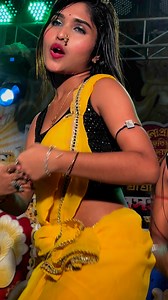 2.6M views · 70K reactions | #Bondhu bides jayar kale go akta kol balis diye geche Kole | Dancer Nandini Oficial | Facebook