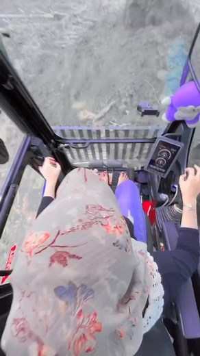 3.1K views · 86 reactions | Cute Operator ❤️ #ommbeqo | Angel lei | Facebook