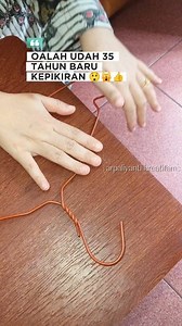 156K views · 537 reactions | Tips bikin stand laptop minimalis low budget #diy #tipsandtricks #lifehacks #idekreatif #fyi | Arpali Yanti | Facebook