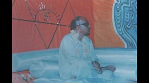 ETHNIC ELITISM The nature of ethnic elitism is that only persons of the same ethnicity may be trusted (because it is in their self-interest not to create waves). Ananda Marga in India is so fractured by ethnic elitism that no Indian organization (Hindi, Bengali, or otherwise) is able to find enough of their trusted persons to populate the top-level posts. Thus, the various bigwigs all have multiple "duties", none of which get fulfilled. The most obvious example of this is the farcical situation 