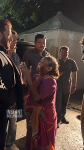 Garibon ki duaaen Salman Khan golden hot blessing...#salmankhan 🥰 | Afsar Syed