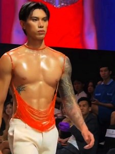Vietnam International Fashion Week CEM ✨️ #vietnaminternationalfashionweek #cem #alberttran #leminhngoc #viralvideo