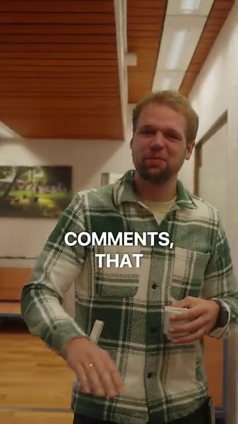 🎸 We've got plenty of cool guitars to show you!