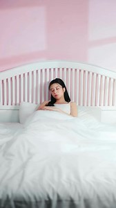 ใหม่! sasi Cuddle Joy Blur Pudding Lip 🍮💋 #sasiลิปเบลอพุดดิ้ง เบลอปากนัวเป๊ะ ยิ่งเบลนด์ ยิ่งจึ้ง 😍 ออกแบบและพัฒนาโดยนวัตกรรมสูตรลับจากเกาหลี!​ ฟินิชแมทท์กึ่งกำมะหยี่ เนื้อนุ่มเด้ง เกลี่ยง่าย สีฟุ้งติดชัด 👄 💄 เติมความสดใสได้ทุกวัน 💕 🪄แถมฟรี Mini Brush Applicator ในกล่อง สะดวกใช้ง่าย ไม่เลอะมือ!​ 💕​ มาพร้อม 4 โทนสุดละมุน กับ 12 เฉดสีสุดสดใส ​ ✨Nude – โทนนู้ด ​ N01: Tender Love - นู้ดพีช 🍑​ N02: Butter Rum - นู้ดน้ำตาลอัลมอนด์​ N03: Gingerbread - นู้ดส้มอิฐ 🧱​​ ✨Coral – โทนส้มคอรอล​ C04: 