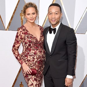 Chrissy Teigen is Absolutely Glowing With John Legend By Her Side at 2016 Oscars