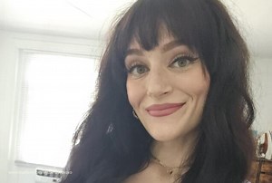 Just a pathetic loser who would love nothing more than living under my soft meaty perfect soles licking and cleaning the sweat off of my feet. - Misbehavedxoxo Official Profile | LoyalFans