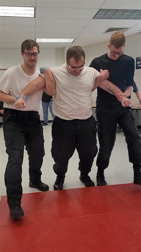 Taser Training - Jefferson College Law Enforcement Academy - Class 046 | Jefferson College Law Enforcement Academy