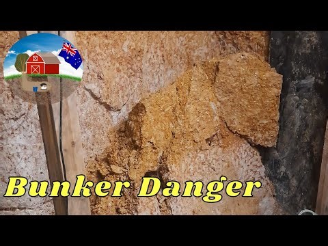 Digging a SECRET BUNKER Part 62 Bunker footing and Collapse