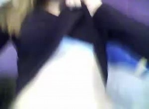 Sexy Teen Brush Bate