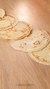 How to make a pancake cake! | 5-Minute Crafts Teens