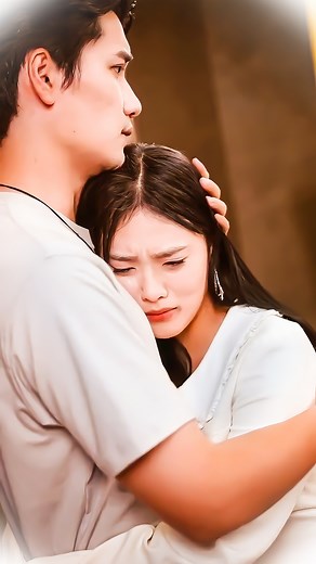 - Part 5 - Seis años después, el hombre que la abandonó regresa, pero ella ya no lo sigue y le dice fríamente capitán Qin, por favor respétese | Funkytime