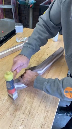 326K views · 330 reactions | Making FLAG charcuterie board and since I can’t squeeze in 50 stars, I decided to one large star handle  #woodworking #templates #charcuterie | Designs by Donnie | Facebook