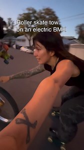 She held on, and loved every second ⚡️🛼 . . . . #bmx #ebike #electricbmx #rideevolve #evolveriders #rollerskate #rollerskating | Evolve Skateboards