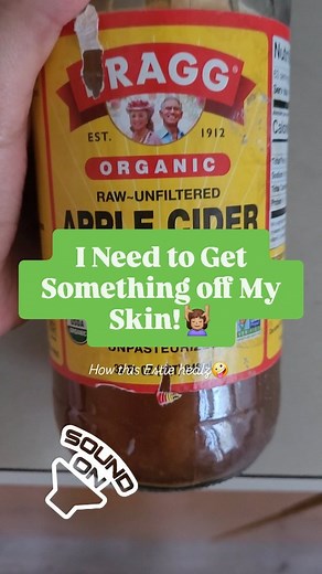 This one is for all the Estheticians!✨️ Drop some hands in the air 🙌🏽 if you can relate! Ain't nothing a good mask and hydration can't fix.🤣 Just somthing I felt called to share, my creative way of releasing my frustration, and laugh through it. If you get facials and your esties take good care of you tip them well, I promise they are worth it. We esters are litterly energy healers of the face!🙏🏽🫶🏾😘 | Danielle Rene Leppla