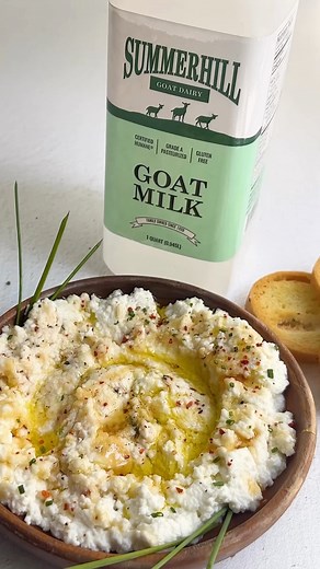 ✨Goat Milk Ricotta Cheese ✨ This homemade goat milk ricotta is so delicious. We used @summerhillgoatdairy goat milk to make it extra creamy and rich! #ricottacheese #homemadecheese #cheesemaking #glutenfreerecipe #celiacfriendly | Gluten Free and More Magazine