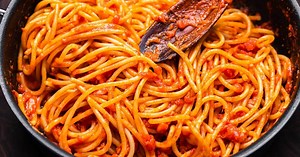 Bucatini Amatriciana