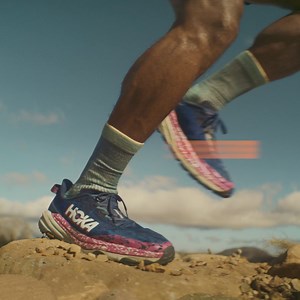 FLY HUMAN FLY | HOKA