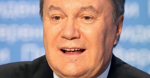 Ukraine urges Russia to withdraw from Crimea