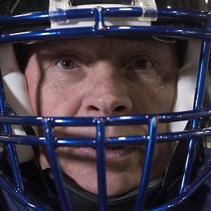 Delivering contacts at Superbowl speeds. 😉🏈 #SeeAmazing bit.ly/CAcontacts | Clearly