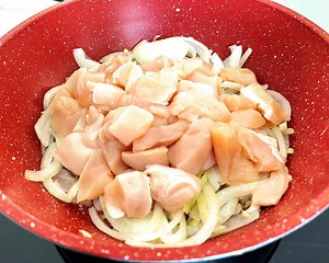 16K views · 597 reactions | Sorprende a todos los miembros de tu familia con esta receta rápida de filetes de pollo | Recetas Favoritas | Facebook