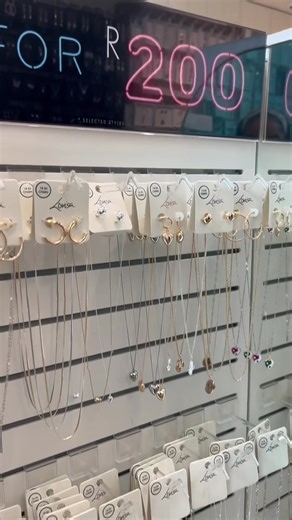 Black Friday is just around the corner 📣 Shop huge savings AND more at Lovisa 🛍️ #Accessories #BlackFridayDeals #MalloftheNorth | Mall of the North