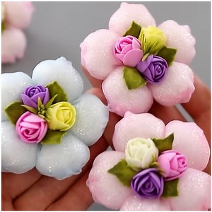 13K views · 217 reactions | Voluminous tulle flowers you can DIY!  | MetDaan Fashion | Facebook