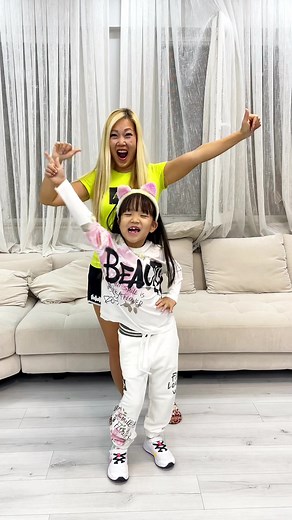 Fashion Showcase with Child and Adult Style Tips