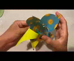 Spruce up your corridor this Kindness Month with our eco-friendly gerbera windmill daisies! An easy & fun activity for all! Register with us at https://forms.office.com/r/PmnuH9Vy1G to take part in our corridor decoration competition today! | HoodChampions