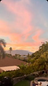 Awesome Maui Sunset afterglow tonight, and I love this true colors rendition by @anuheajams #maui #mauisunset #afterglow #truexolors #mauisunsetafterglow | A Maui Blog
