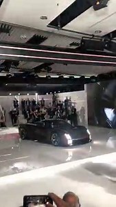 Le Guide de l'auto au dévoilement de la Porsche Mission X. | Le Guide de l'auto