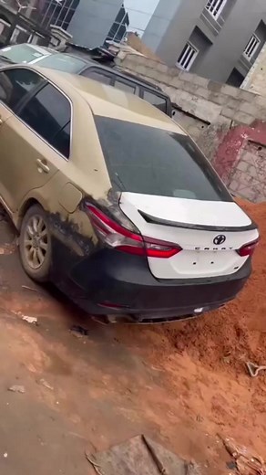 What do you think about upgrading a 2012 Toyota Camry to a 2020 model? Is it a good or bad idea? And can you see a 2997 Landcruiser being upgraded to a 2010 version in the near distance? | Autoscout