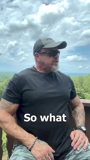 Cockroach #comedyreels #dadjokesrule #TheGuy #dadjokes | The guy