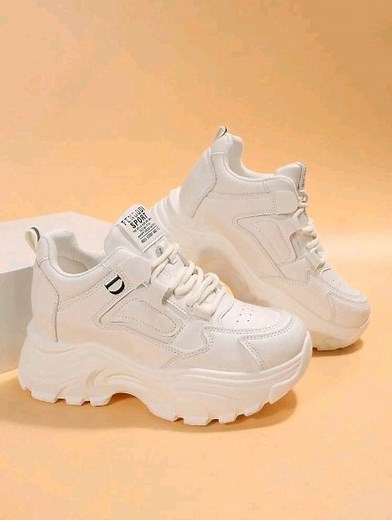 DLarios Magic Shop 8124 6256 | Dlarios Magic Shop