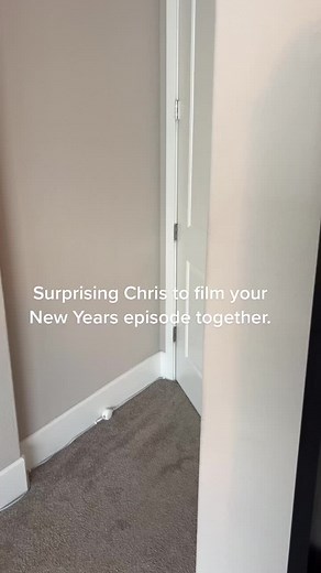 Chris is Noah’s favorite, so couldn’t wait to come home to surprise him to film their New Years episode! 😜 #fyp #foryou #foryourpage #stillfallingforyou #gayguys #gay #corbinfisher #corbinfishermodels #hotguys
