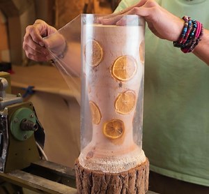 26K views · 37 reactions | Kerajinan ukir kayu yang luar biasa unik yang dibuat dengan resin epoksi! | Kerajinan 5-Menit Laki-Laki | Facebook