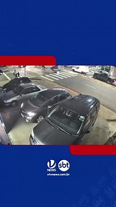 ACIDENTE 🐎 Um cavalo atropelou um motociclista nesta terça (3) ao ultrapassar o sinal vermelho em Americana (SP) puxando uma charrete em alta velocidade. #americana #atropelamento #cavalo #charrete #vtv #vtvnews #jornalismovtv | Jornalismo VTV