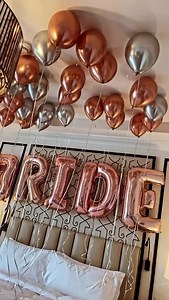 #bride | PoP BallOon & Flowers