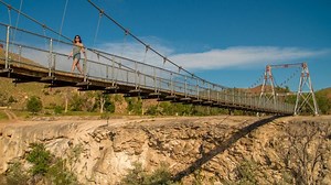 Hot Springs, Bison and Dinosaurs in Thermopolis