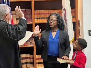 1st Black Circuit Court Judge Appointed In DuPage County