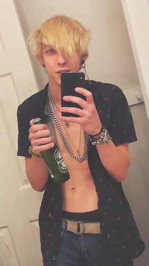 Good morning star shine, the earth says hello 👁‍🗨