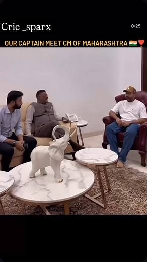 Ro meet cm #icc #champion #champion #bcci #india #instagram #rohitsharma45 #rohitsharma #ipl #cm | Cric Sparx